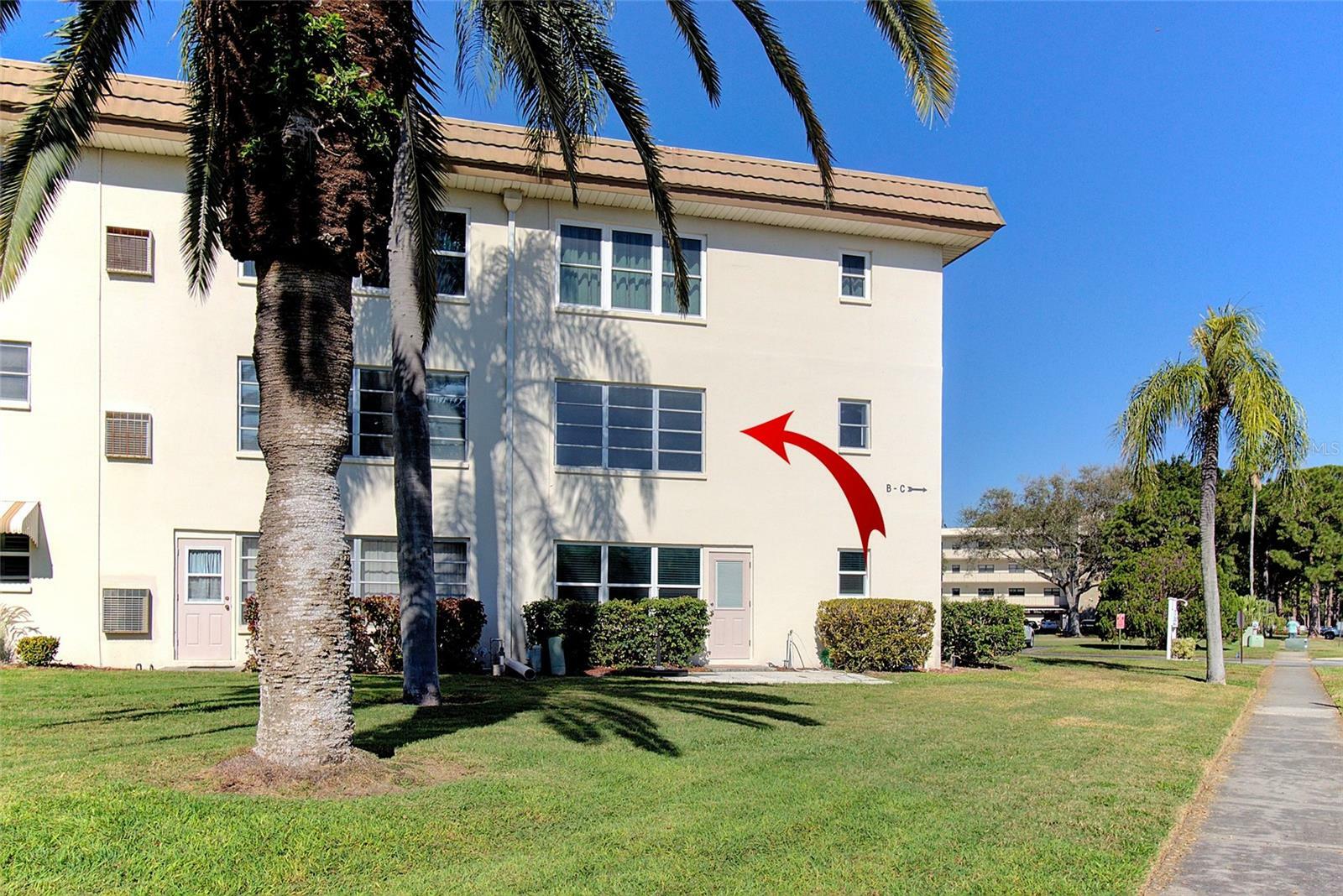 Property Photo:  5750 80th Street N B208  FL 33709 