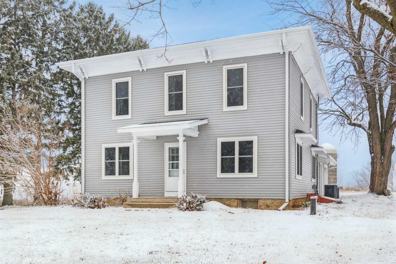 Property Photo:  W8620 Perry Road  WI 53538 