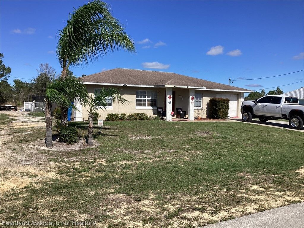 Property Photo:  721 Archie Summers Road  FL 33852 