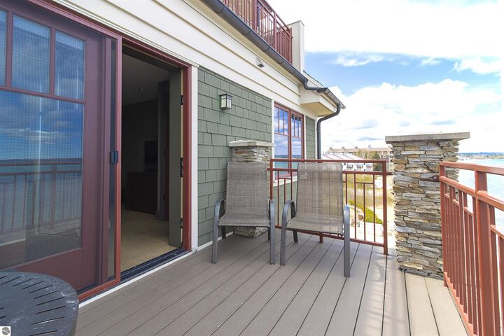 Property Photo: 2035 N US-31 N 402 MI 49686