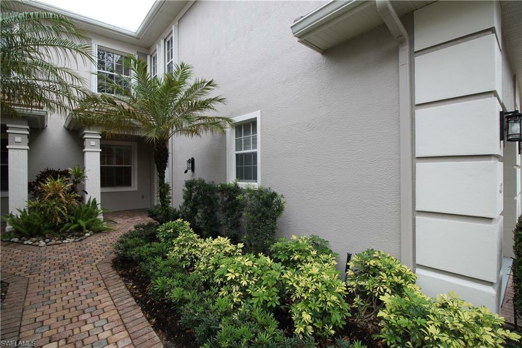 Property Photo:  4970 Westchester Ct 4202  FL 34105 