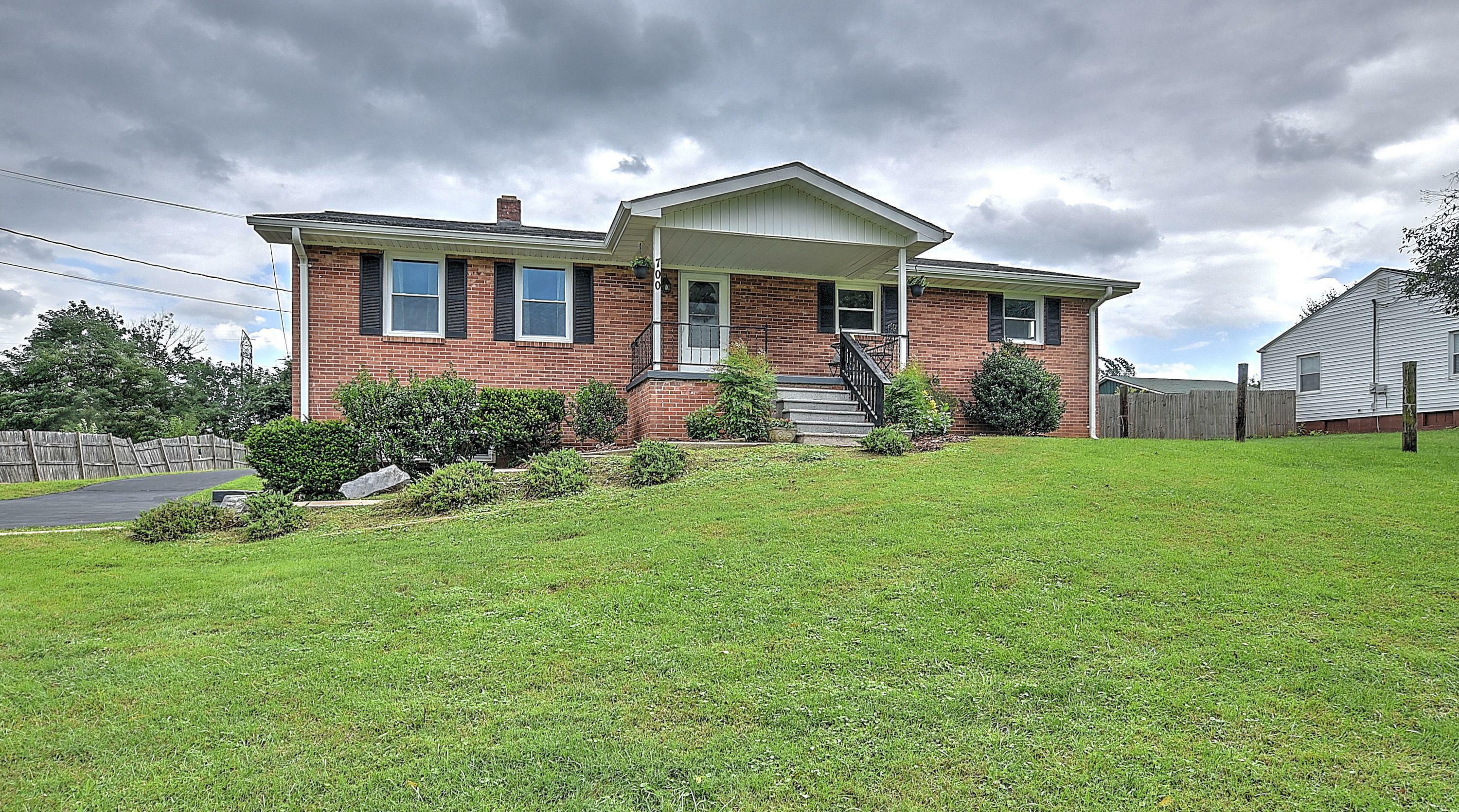 Property Photo:  700 Swadley Road  TN 37601 