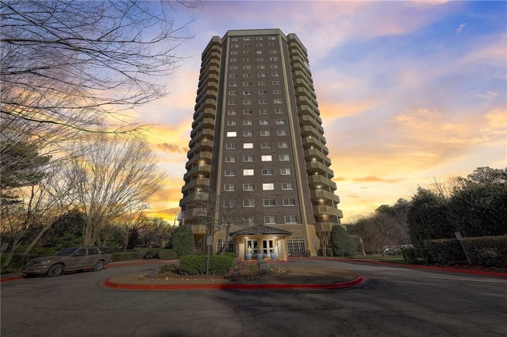 Property Photo:  1501 Clairmont Road 1215  GA 30033 