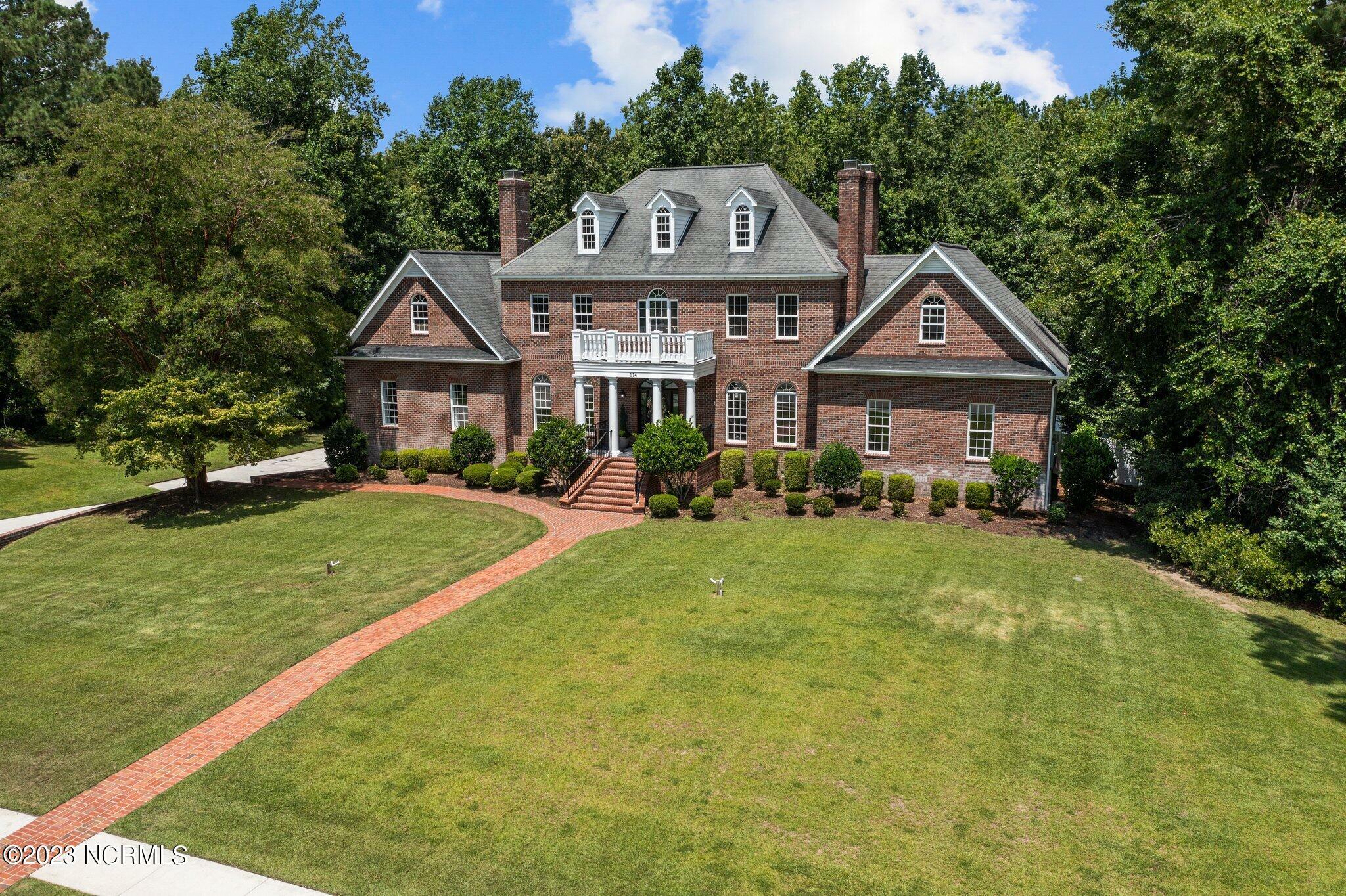Property Photo: 114 Drayton Hall NC 28540