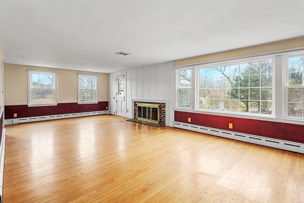 Property Photo:  108 Lincoln St  MA 02043 