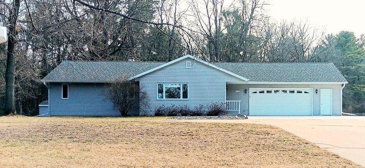 1721 Riverwood Lane  Wisconsin Rapids WI 54494 photo
