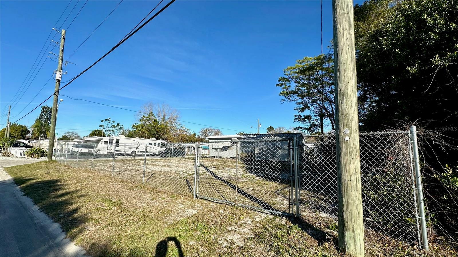 Property Photo:  13100 Dania Street  FL 34667 