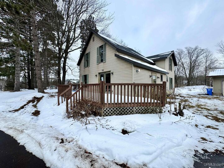 355 Co Rd Pba  Ishpeming MI 49849 photo