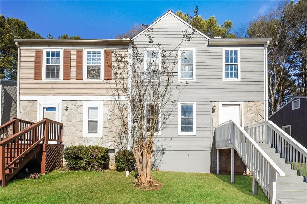 Property Photo:  344 Red Oak Run SW  GA 30008 