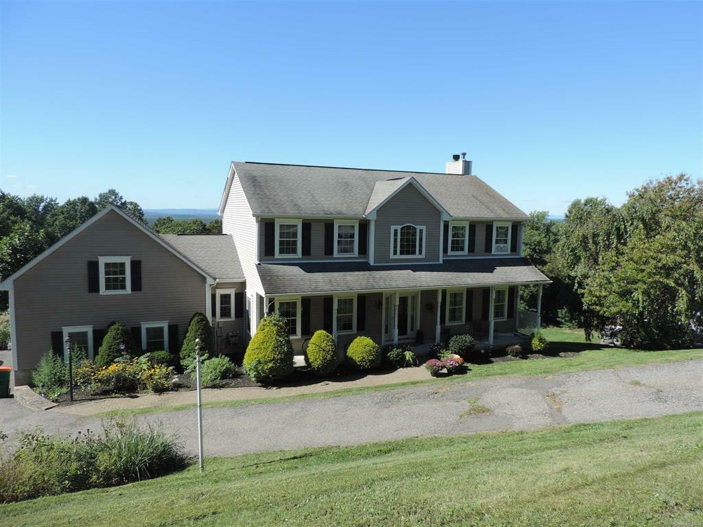 Property Photo:  225 Devon Farms Road  NY 12582 