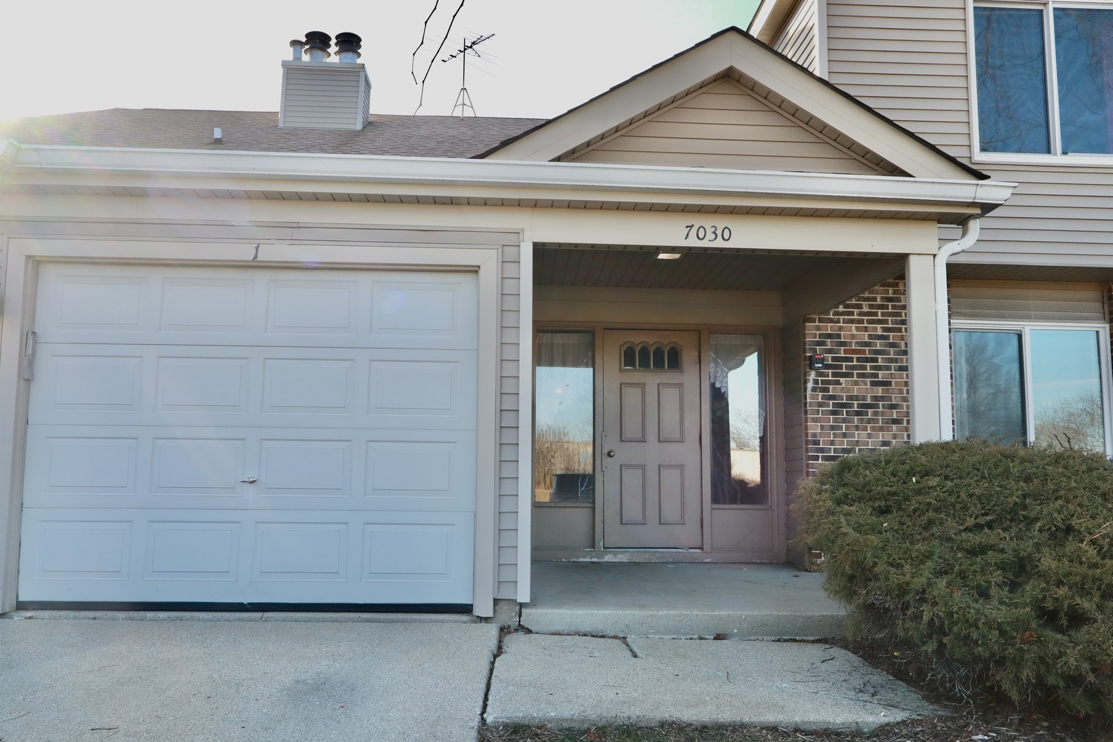 Property Photo:  7030 Newport Drive 101  IL 60517 