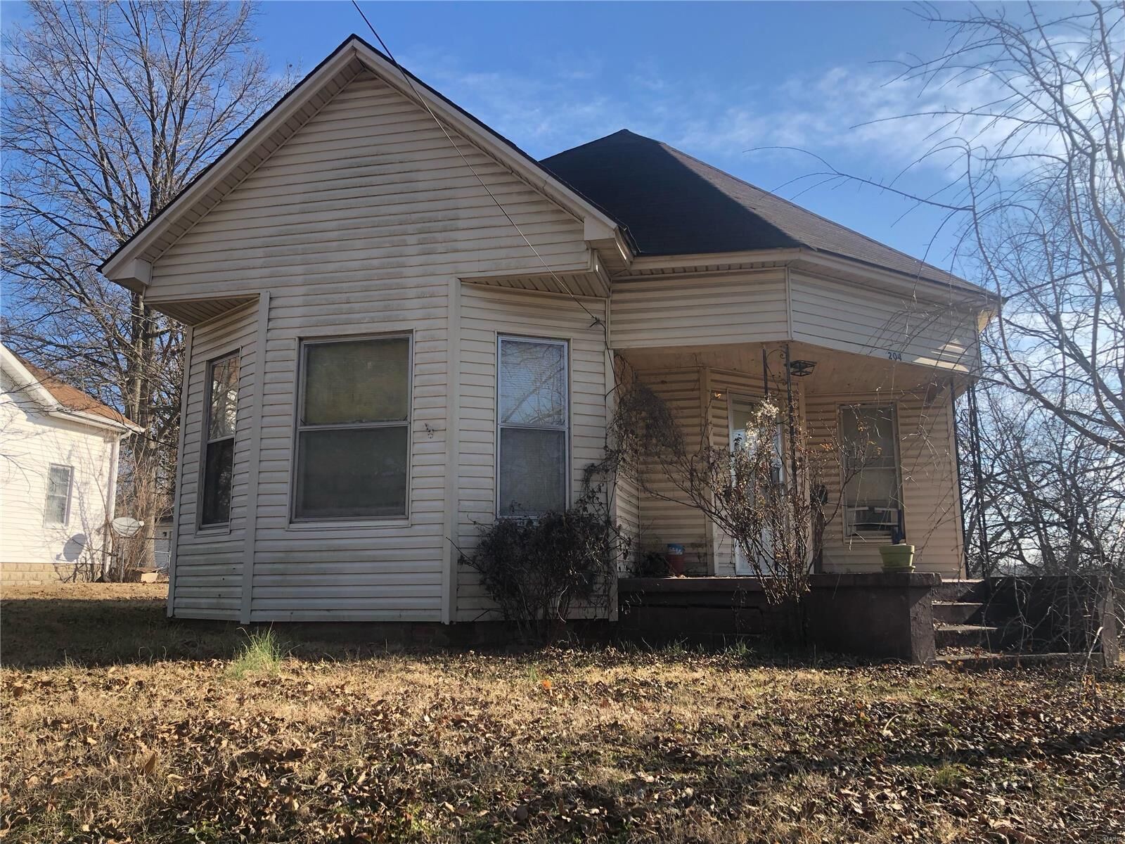 Property Photo:  204 Charles Avenue  MO 63780 