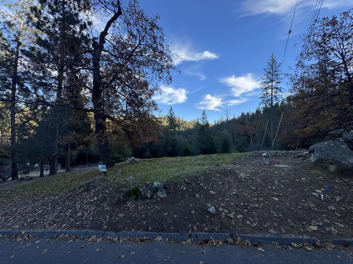 Property Photo: 13003 Wells Fargo Drive CA 95321