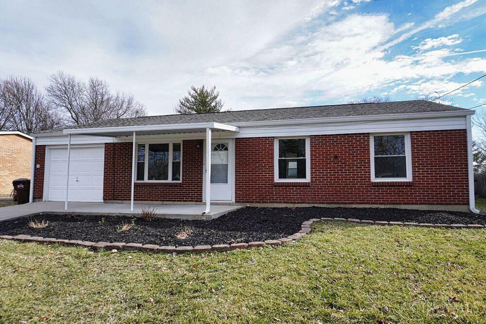 Property Photo: 918 Brookcrest Drive OH 45040