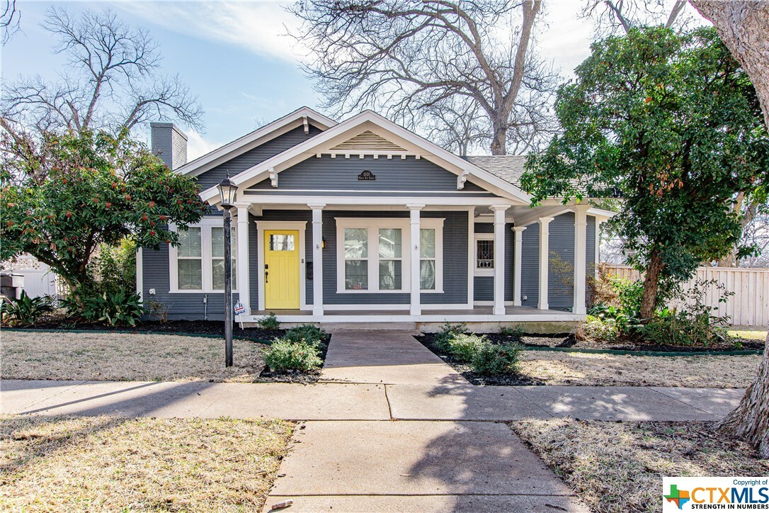 Property Photo:  1101 N 9th Street  TX 76501 