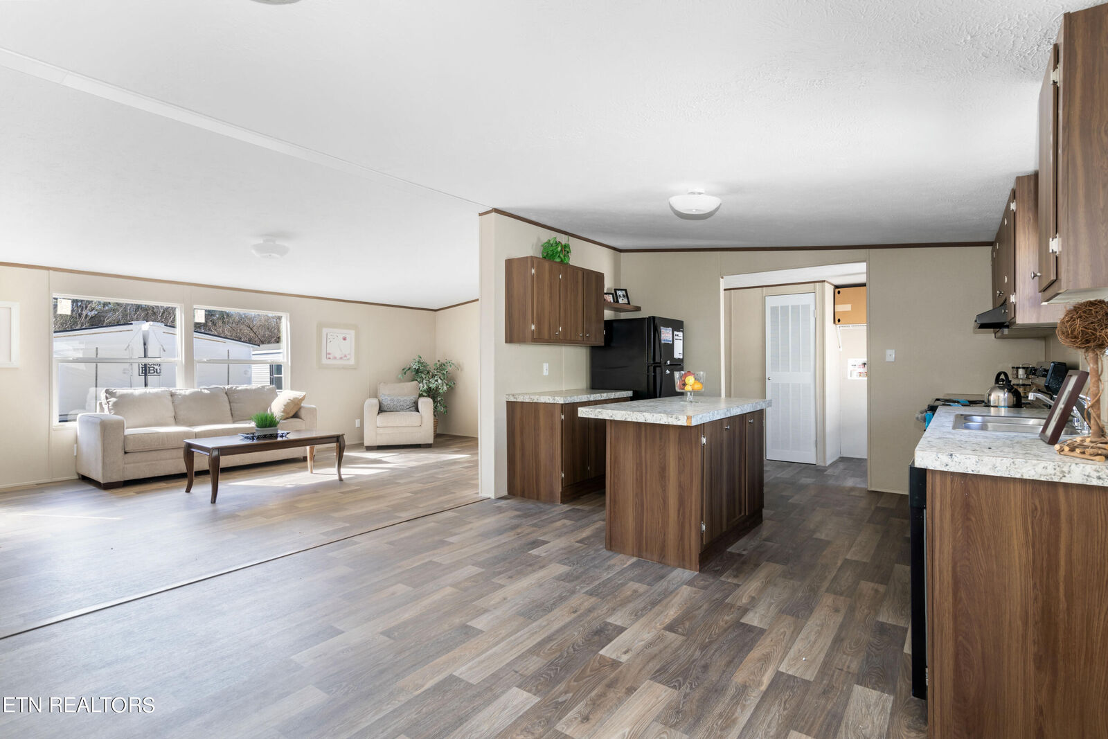 Property Photo:  3038 Forestdale Ave  TN 37917 