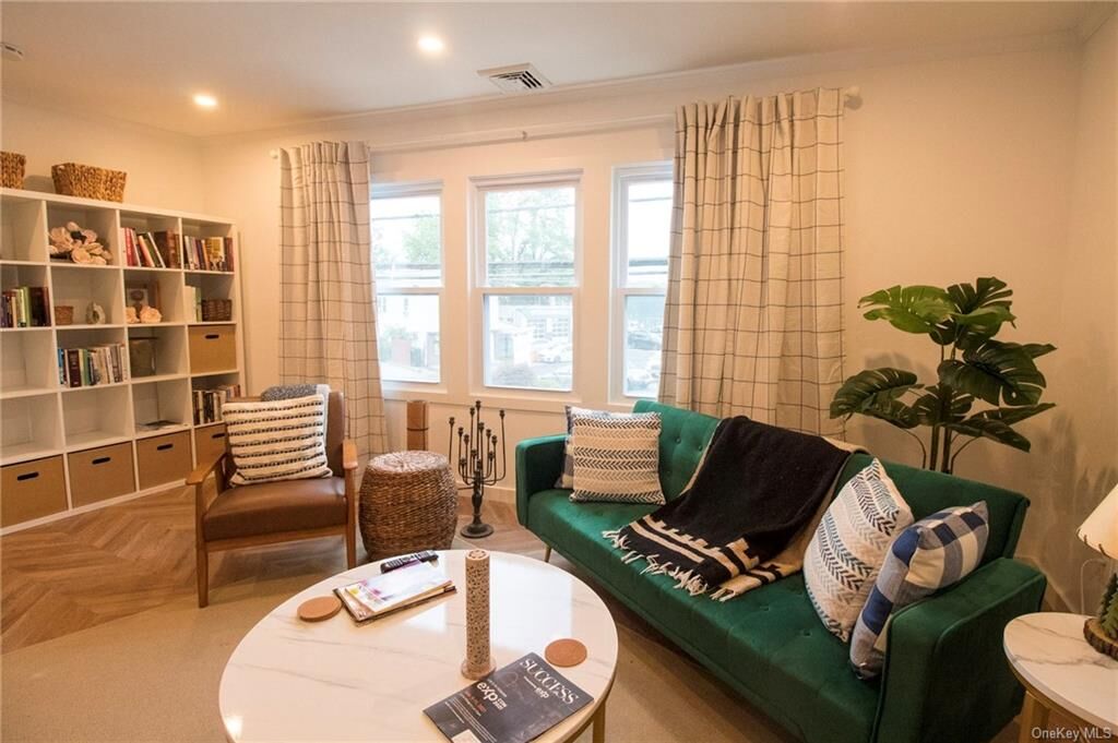 Property Photo:  593 Route 6  NY 10541 