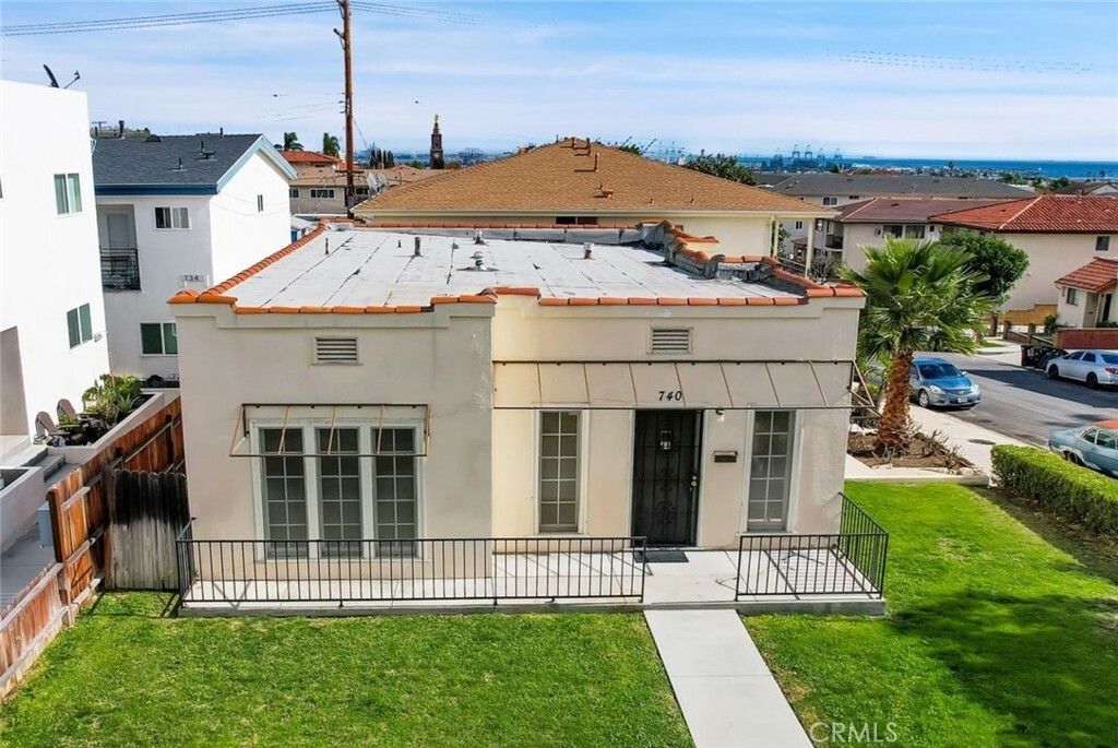 Property Photo:  740 S Leland Street  CA 90731 