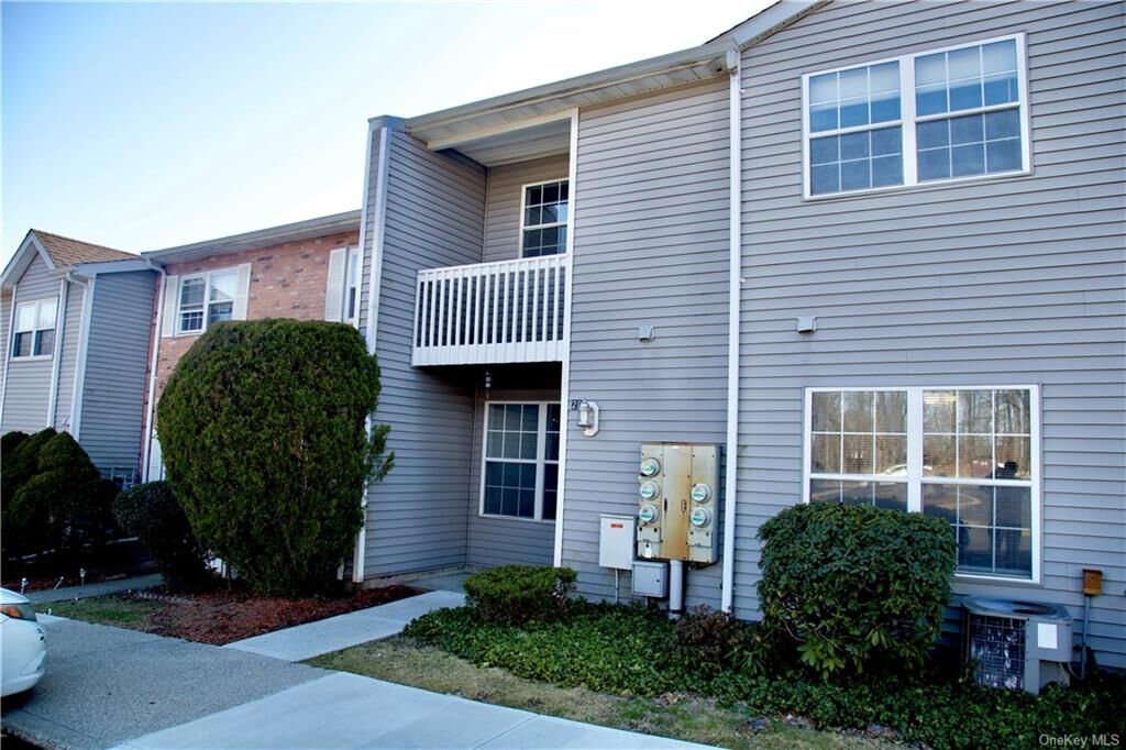 Property Photo:  20 Jimal Drive  NY 10940 