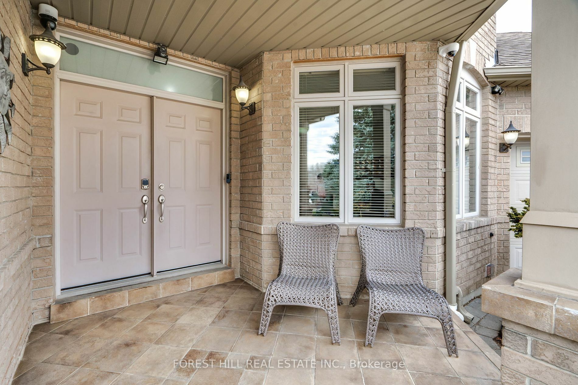 Property Photo:  151 Nevada Cres  ON L6A 2V4 