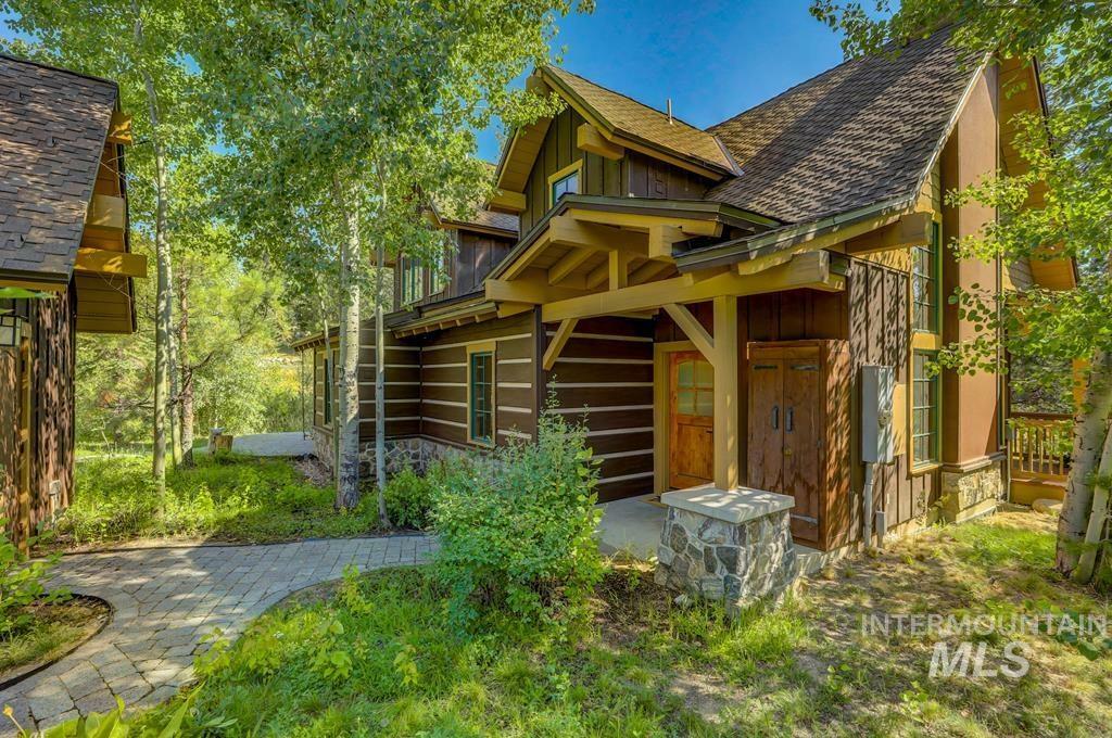 Property Photo: 5 Golden Bar Ct ID 83615