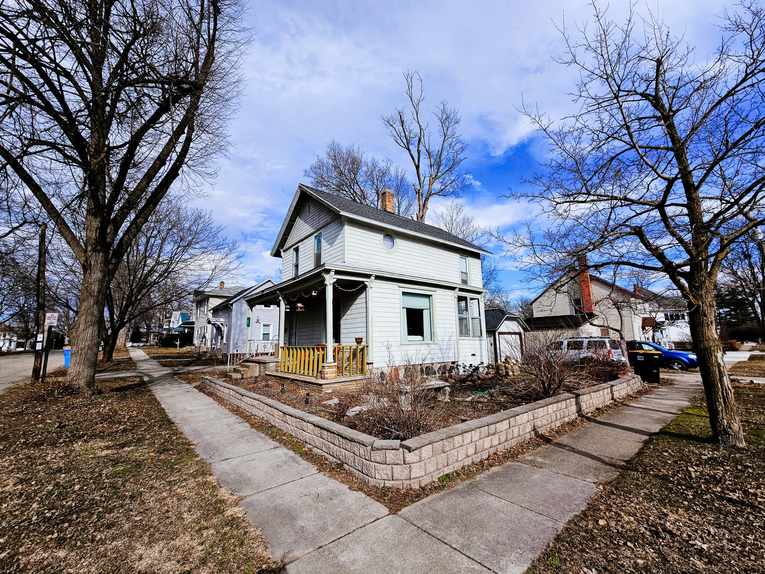 Property Photo:  53 Budlong Street  MI 49242 