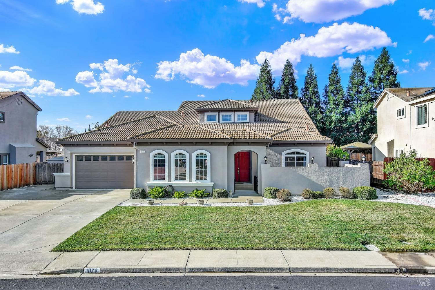 Property Photo:  1024 Crystal Springs Drive  CA 95688 