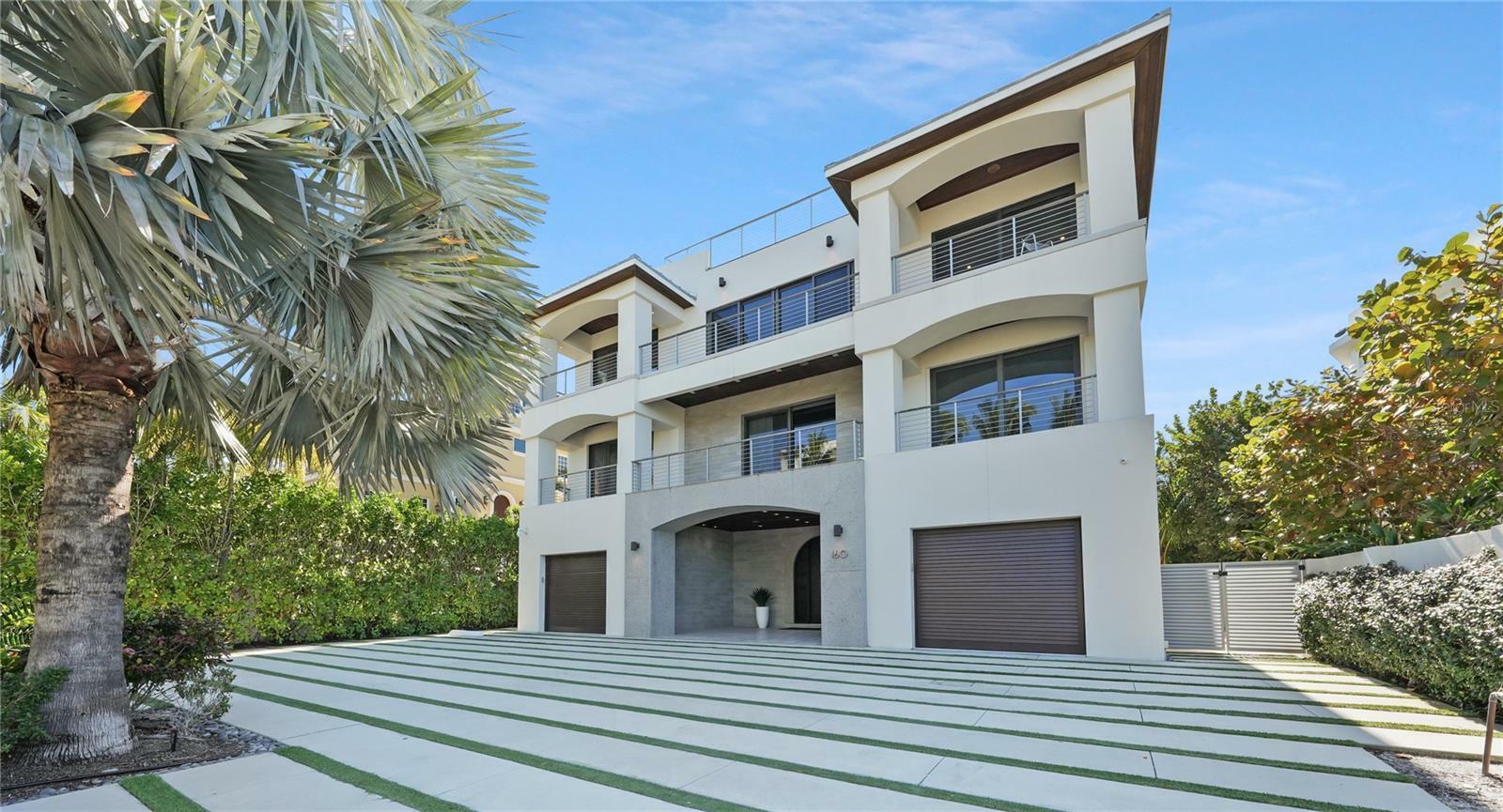 Property Photo:  160 Bryant Drive  FL 34236 