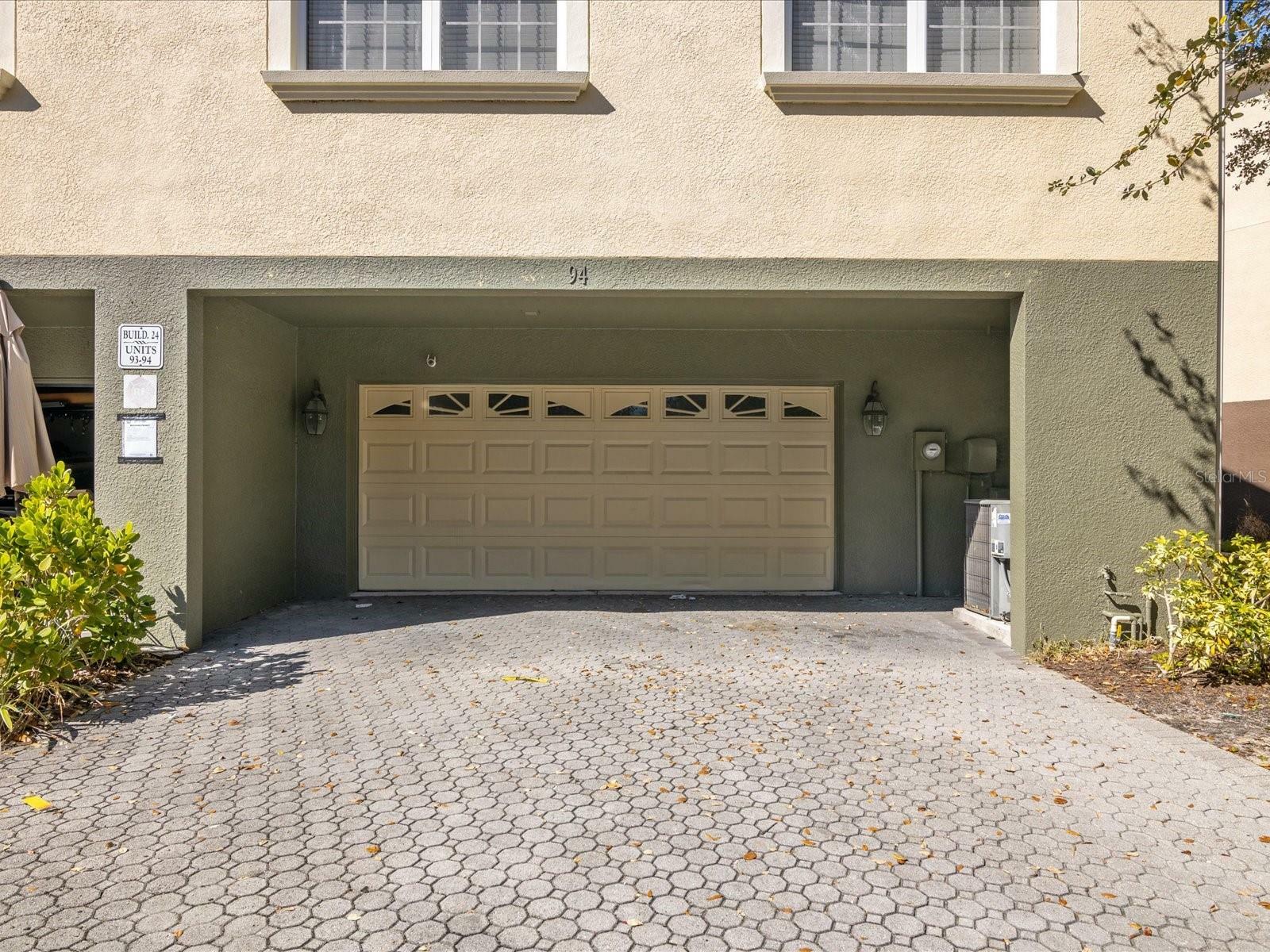 Property Photo: 10144 Arbor Run Drive FL 33647