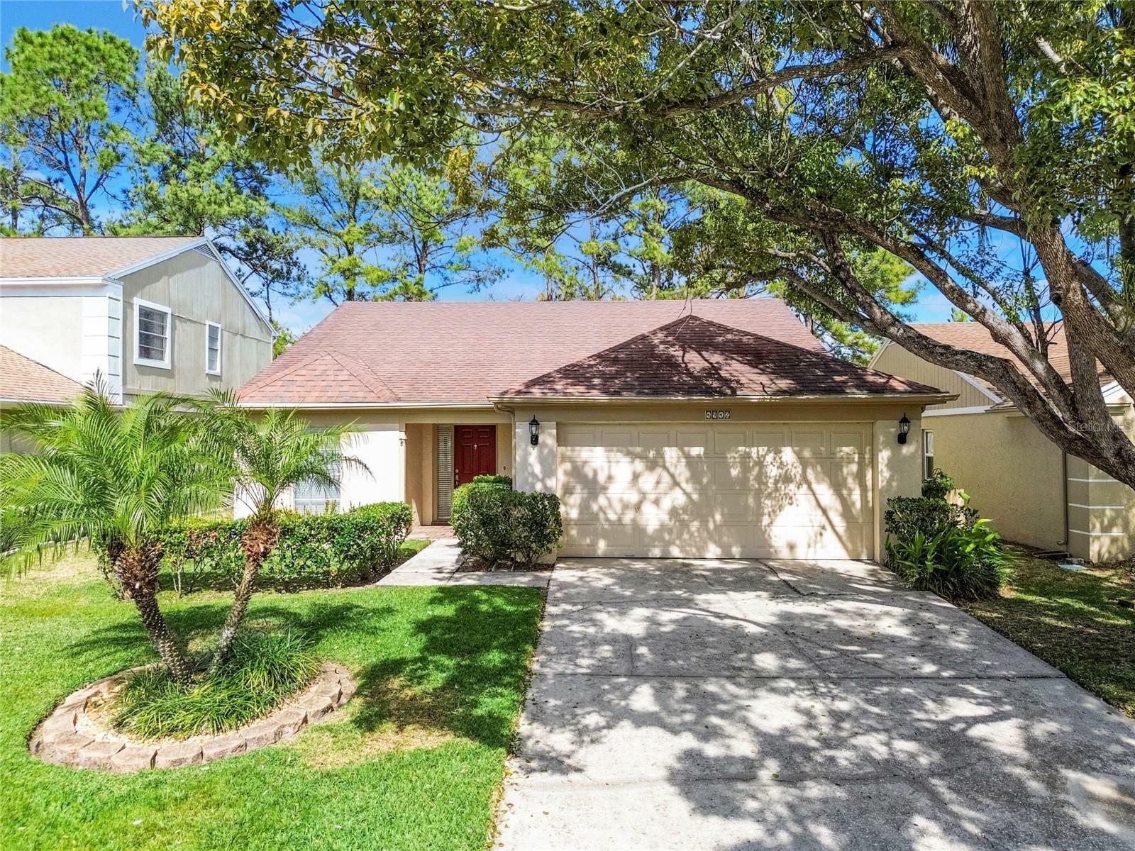 Property Photo:  4942 Cypress Trace Drive  FL 33624 