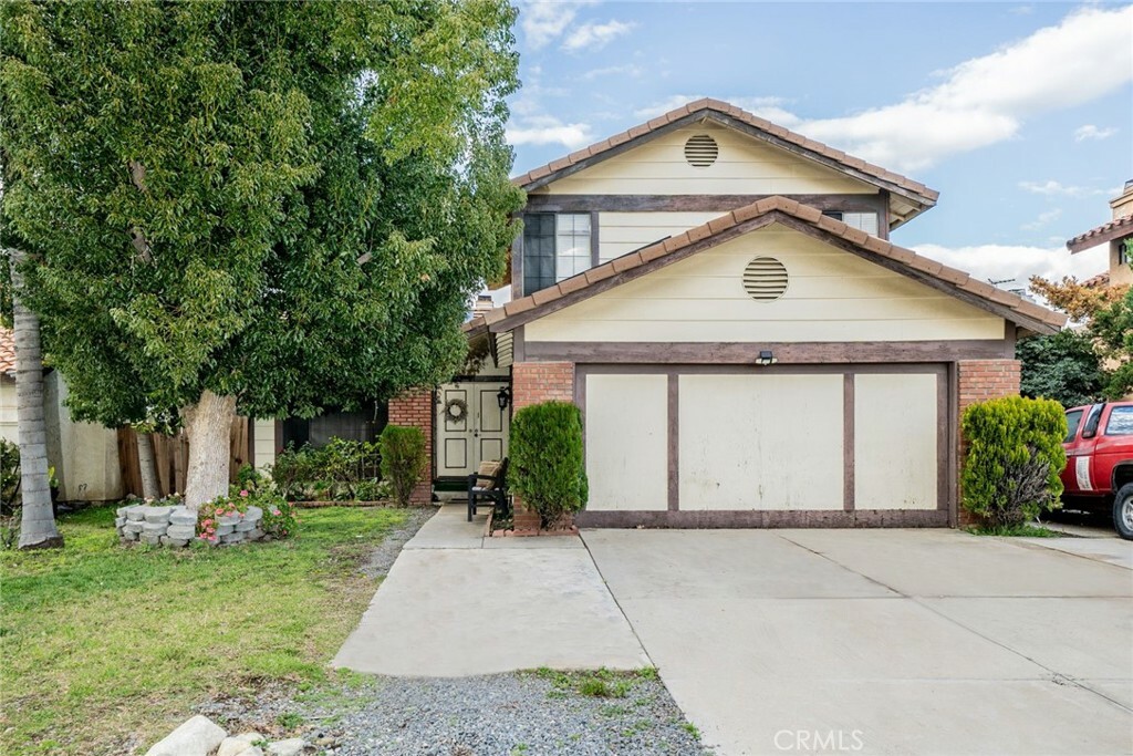 Property Photo:  17152 Lurelane Street  CA 92336 