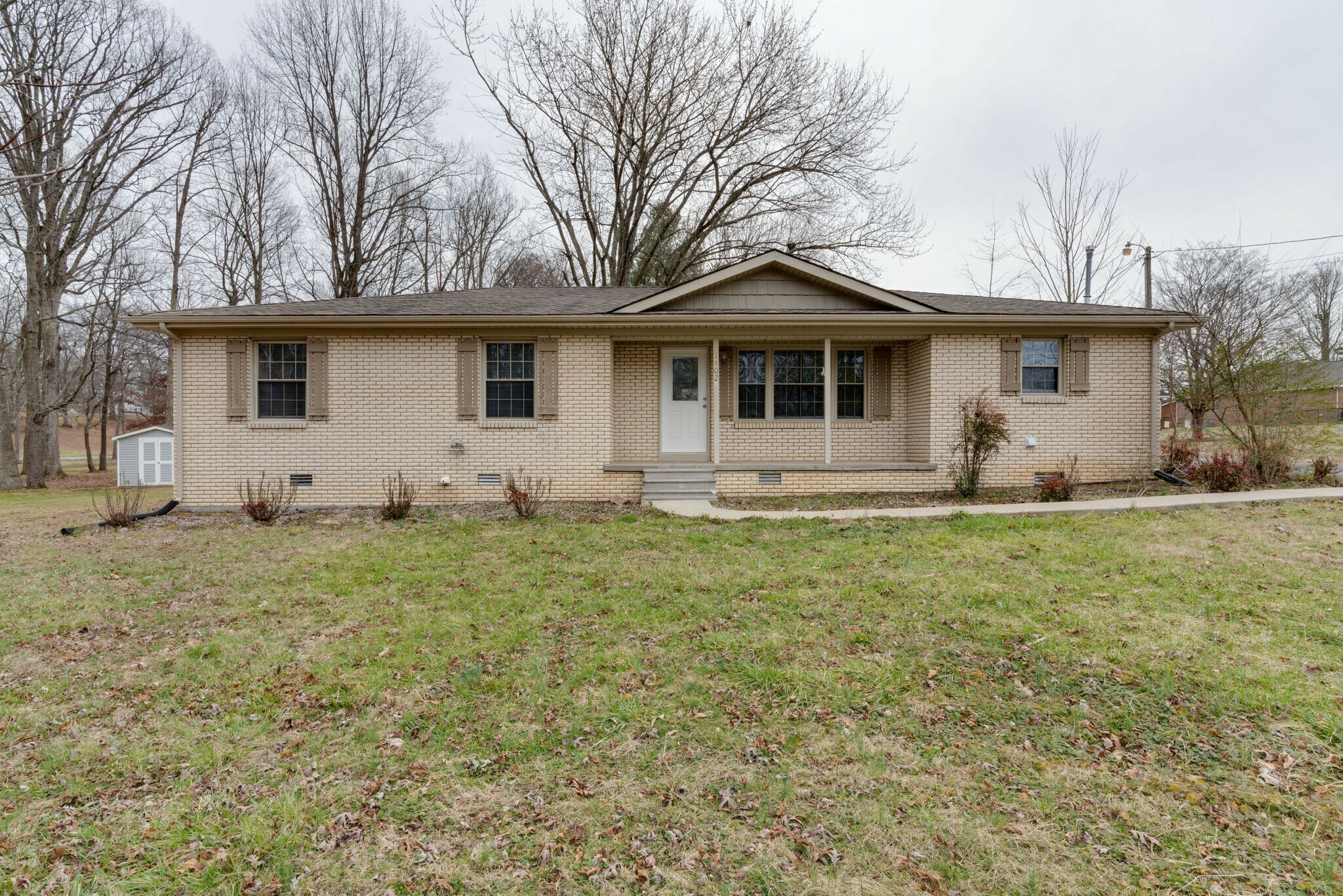 Property Photo:  1402 Hillwood Cir  TN 37083 