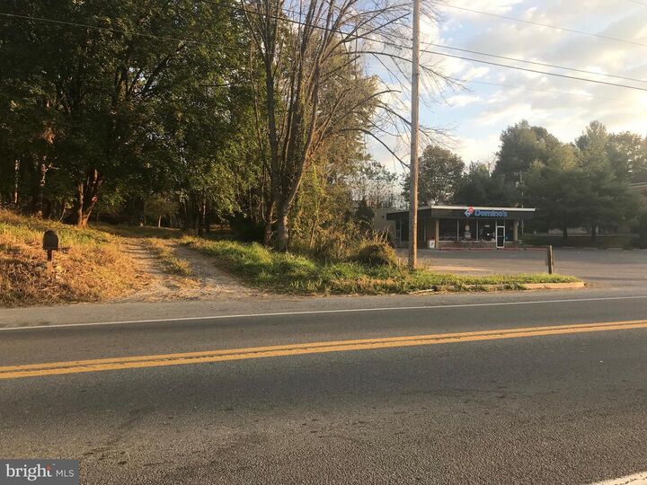 Property Photo: 8285 Martinsburg Pike WV 25443