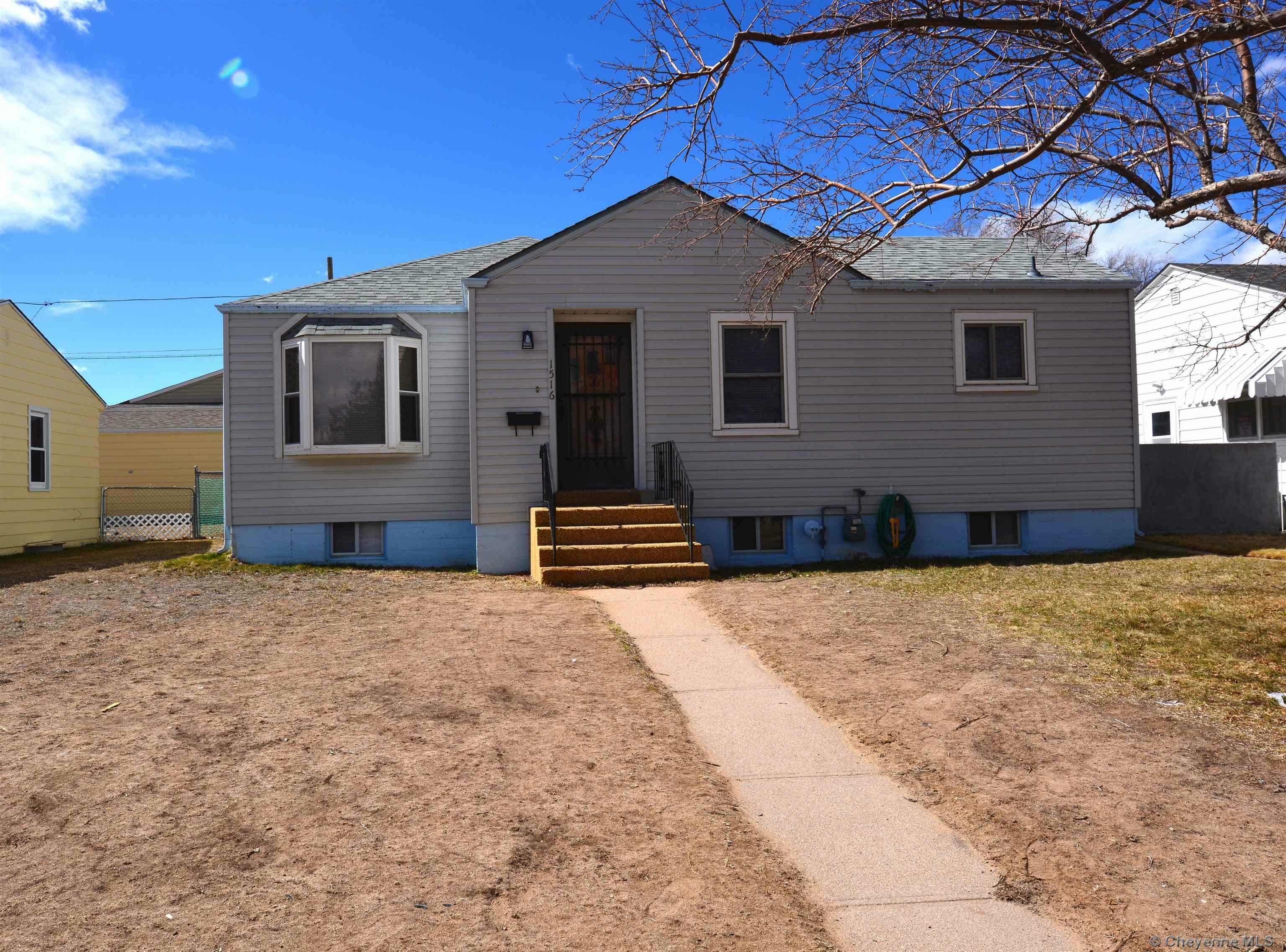 Property Photo:  1516 Willow Dr  WY 82001 