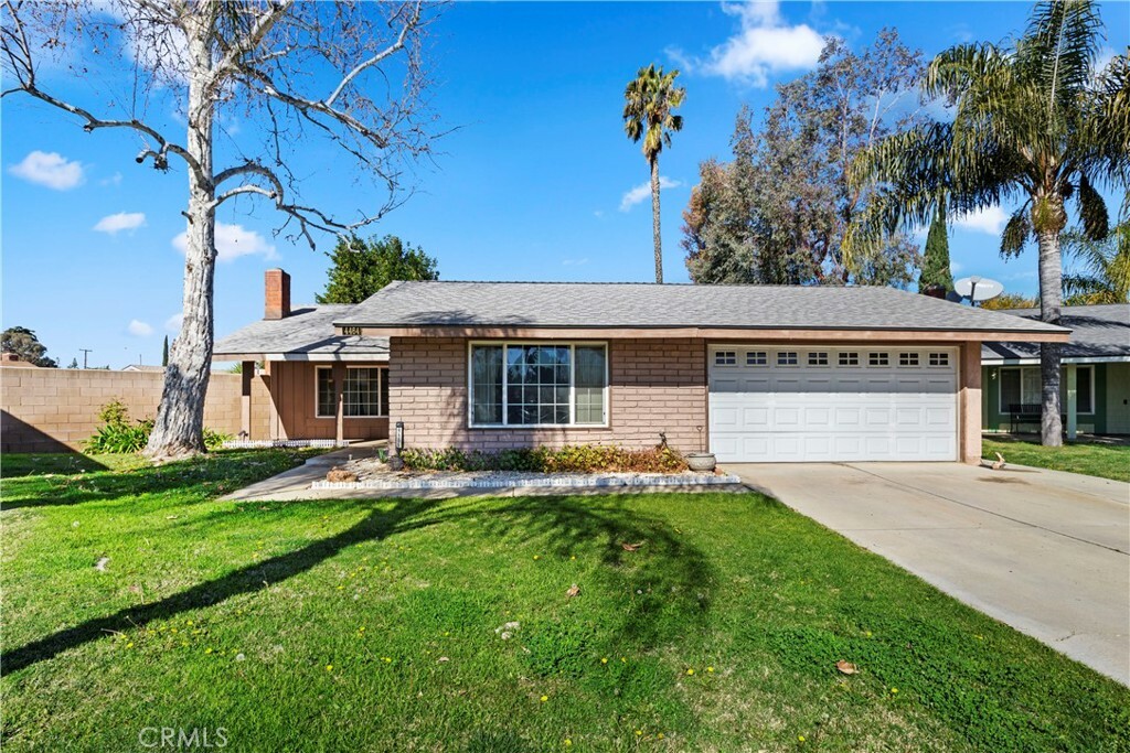 Property Photo:  4464 Merrimac Court  CA 92503 