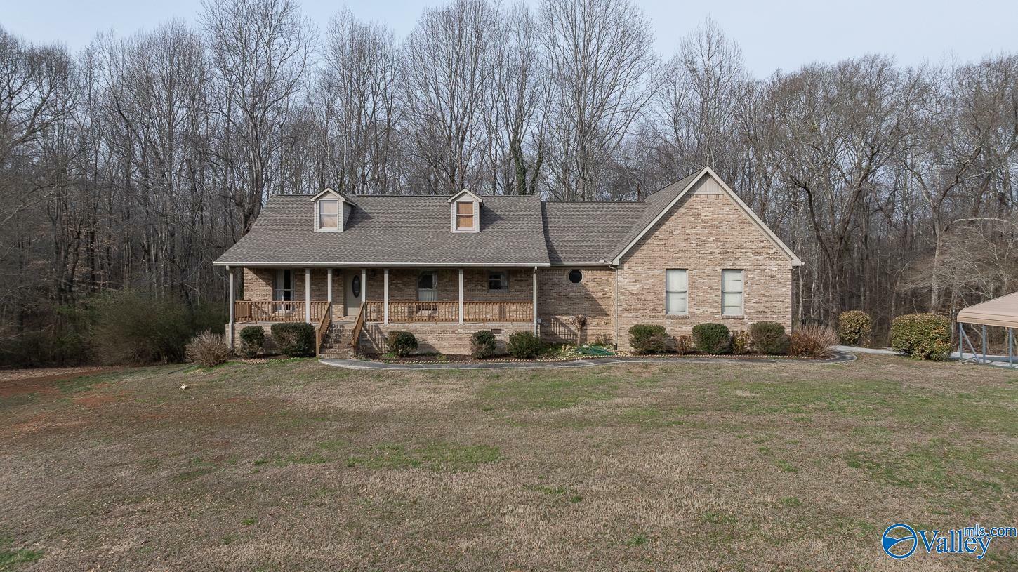 Property Photo:  482 Isbell Road  AL 35750 