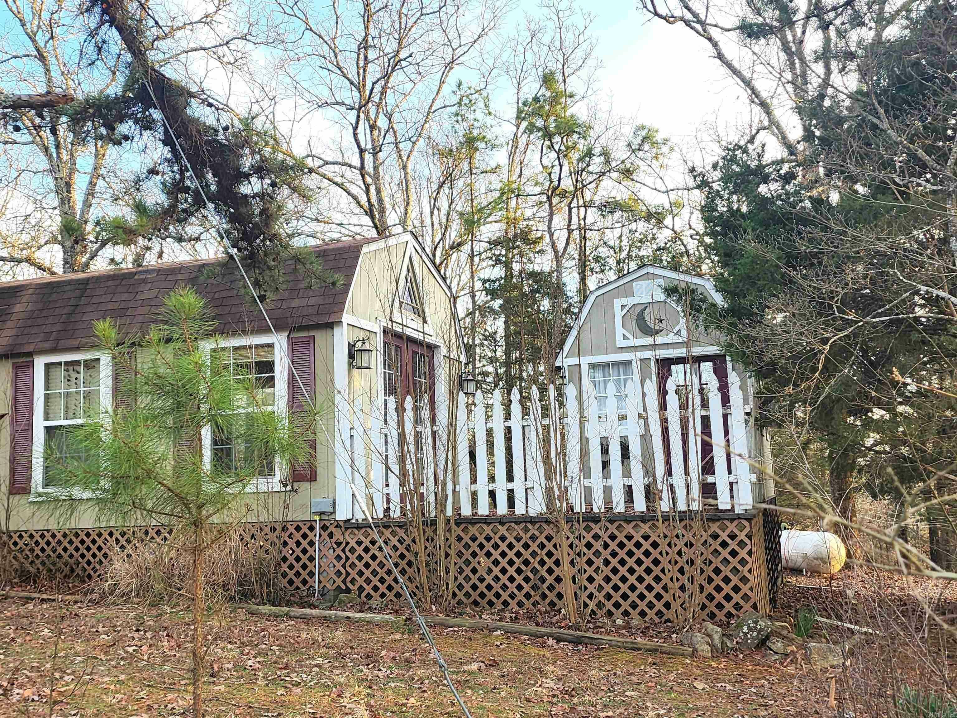 Property Photo:  482 Polk Road 23  AR 71937 