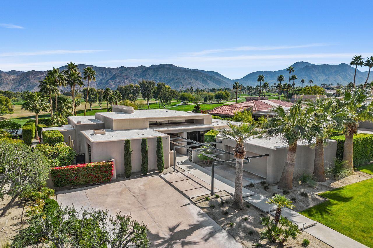 Property Photo:  49621 Canyon View Drive  CA 92260 