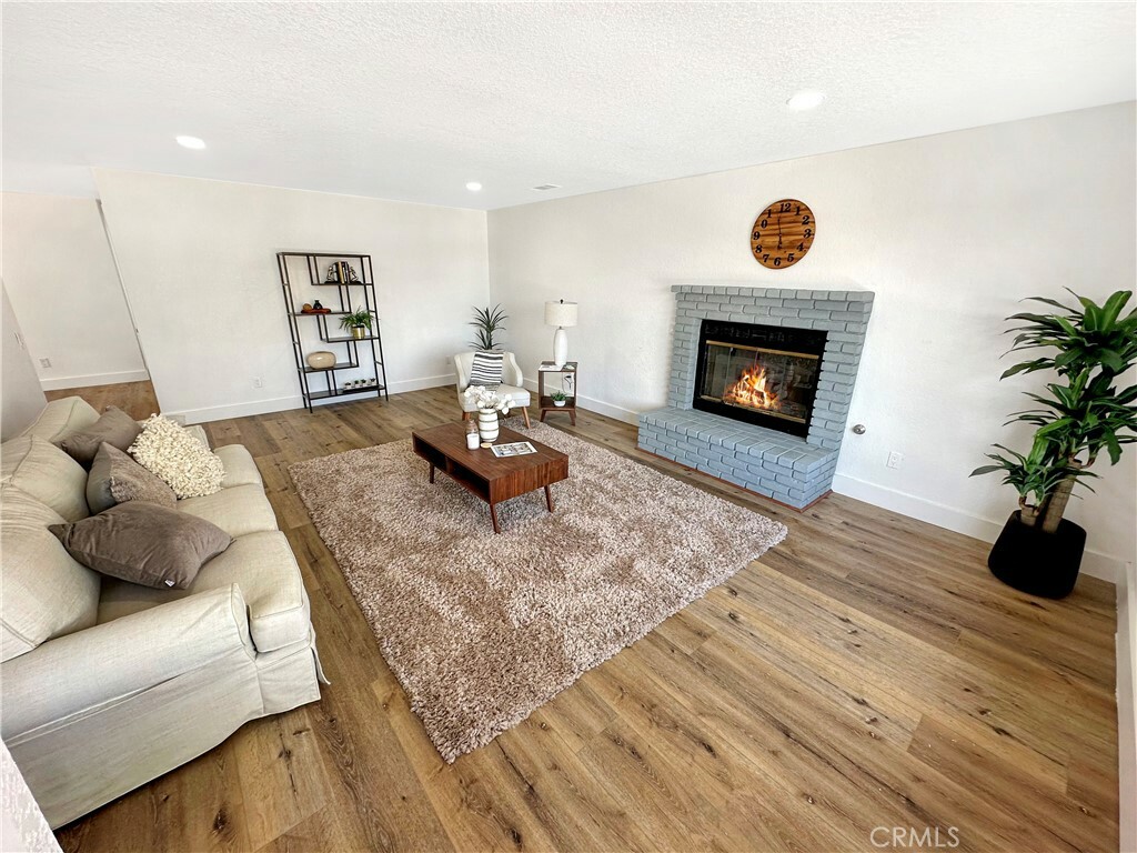 Property Photo:  1131 Samantha Drive  CA 93446 