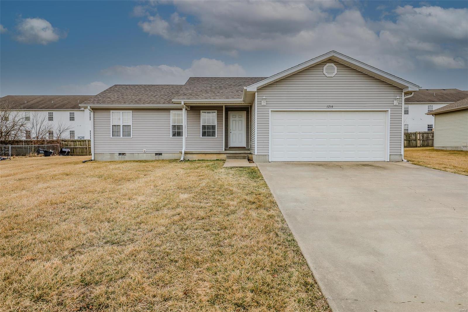 Property Photo: 1216 Applelane Drive MO 65536