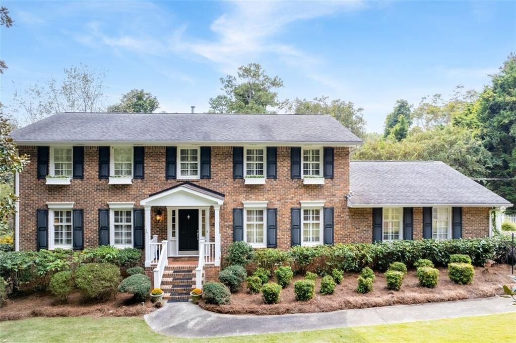 Property Photo:  3285 Spalding Drive  GA 30350 