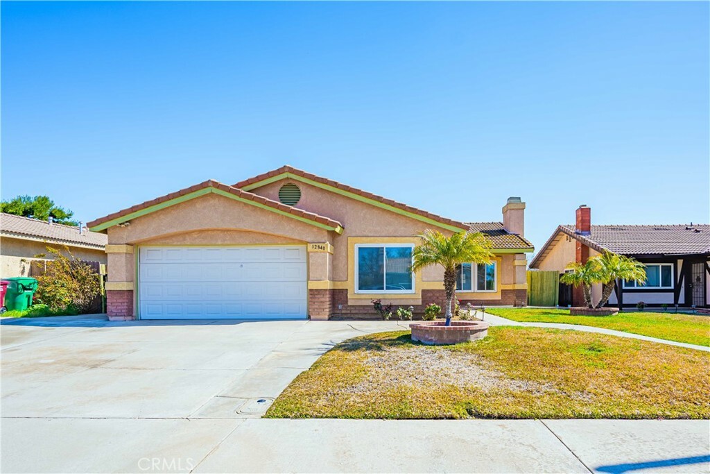 Property Photo:  12840 Sunnyglen Drive  CA 92553 