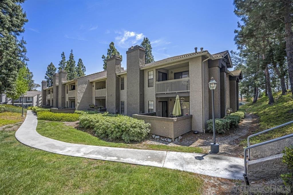 Property Photo: 15008 Avenida Venusto 139 CA 92128