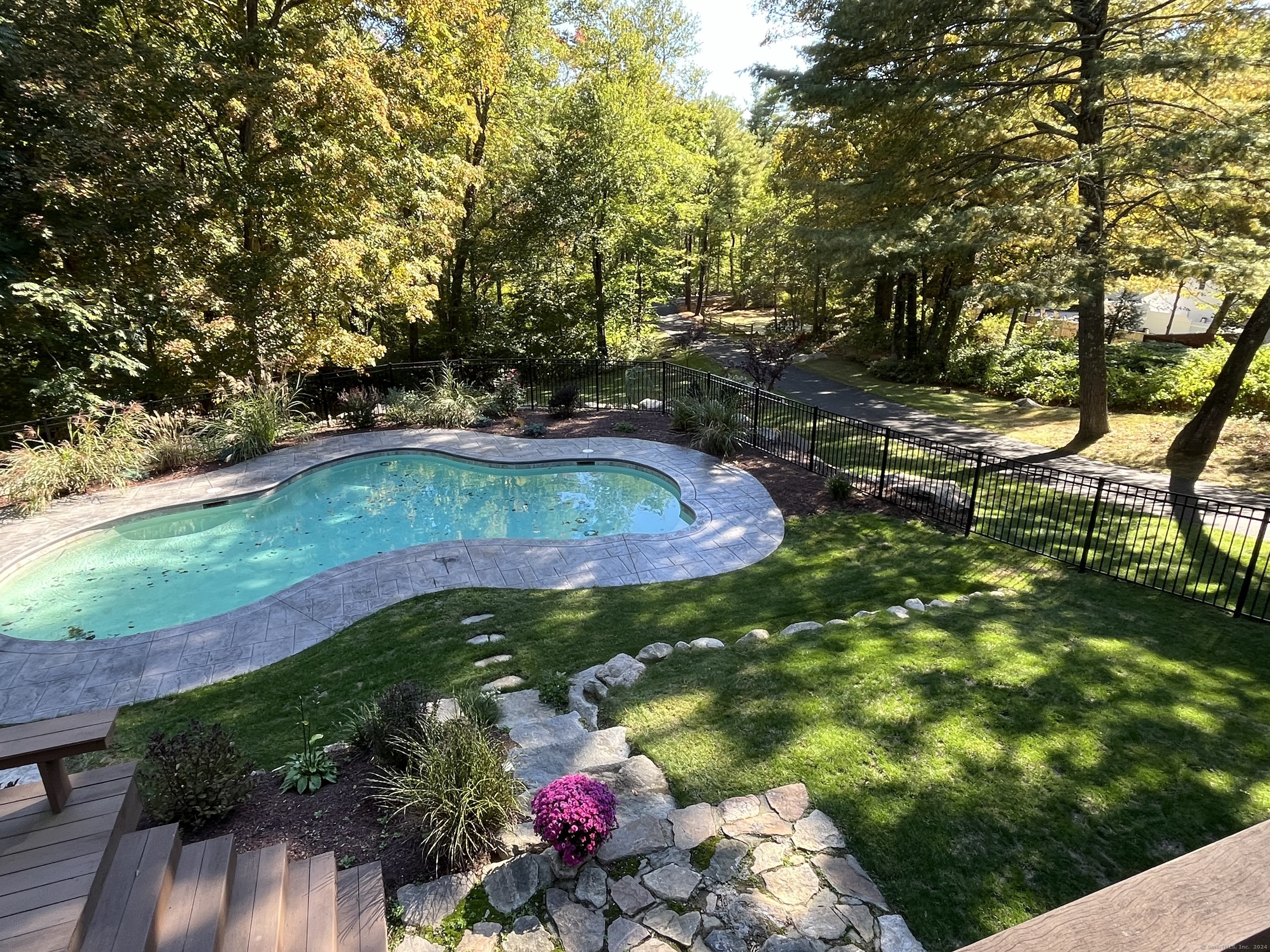 Property Photo:  91 Book Hill Road  CT 06426 