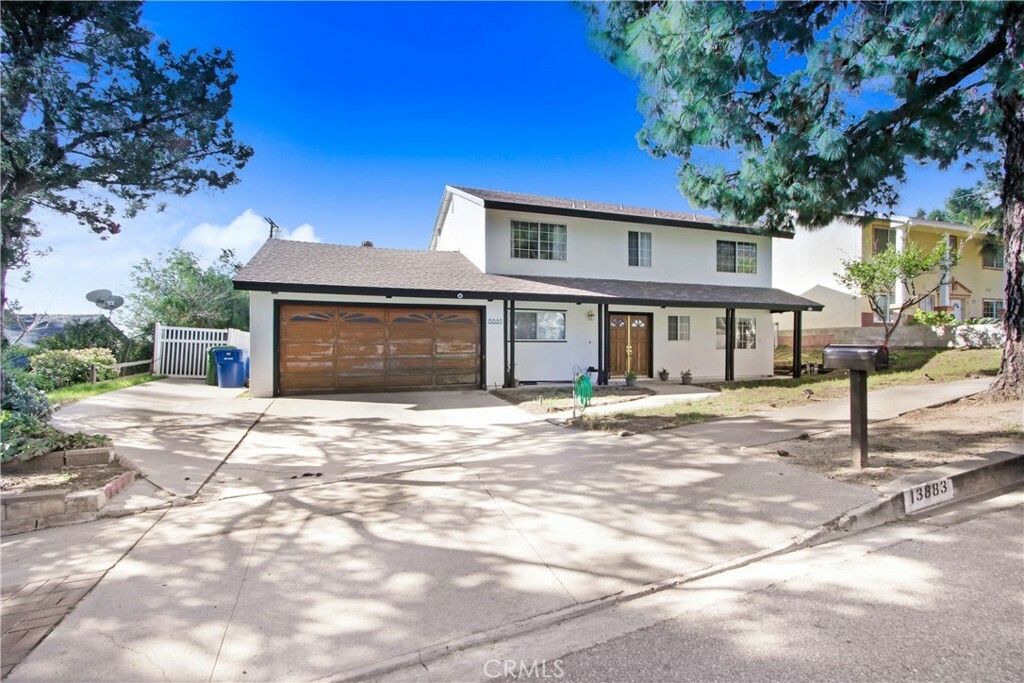 Property Photo:  13883 Tucker Avenue  CA 91342 