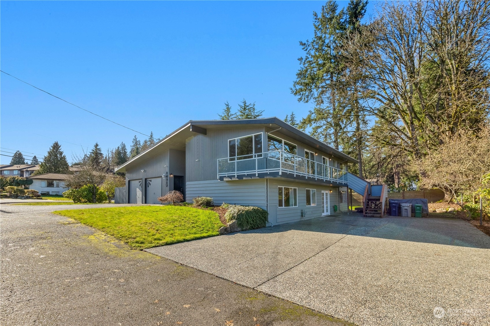 Property Photo: 10417 9th Avenue S WA 98168