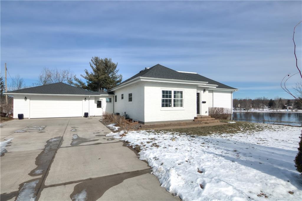 207 W Pederson Avenue  Ladysmith WI 54848 photo