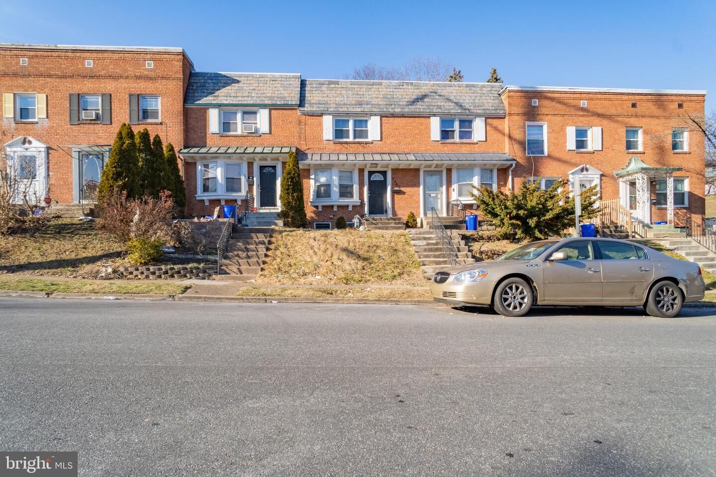 Property Photo:  2462 Brookwood Street  PA 17104 