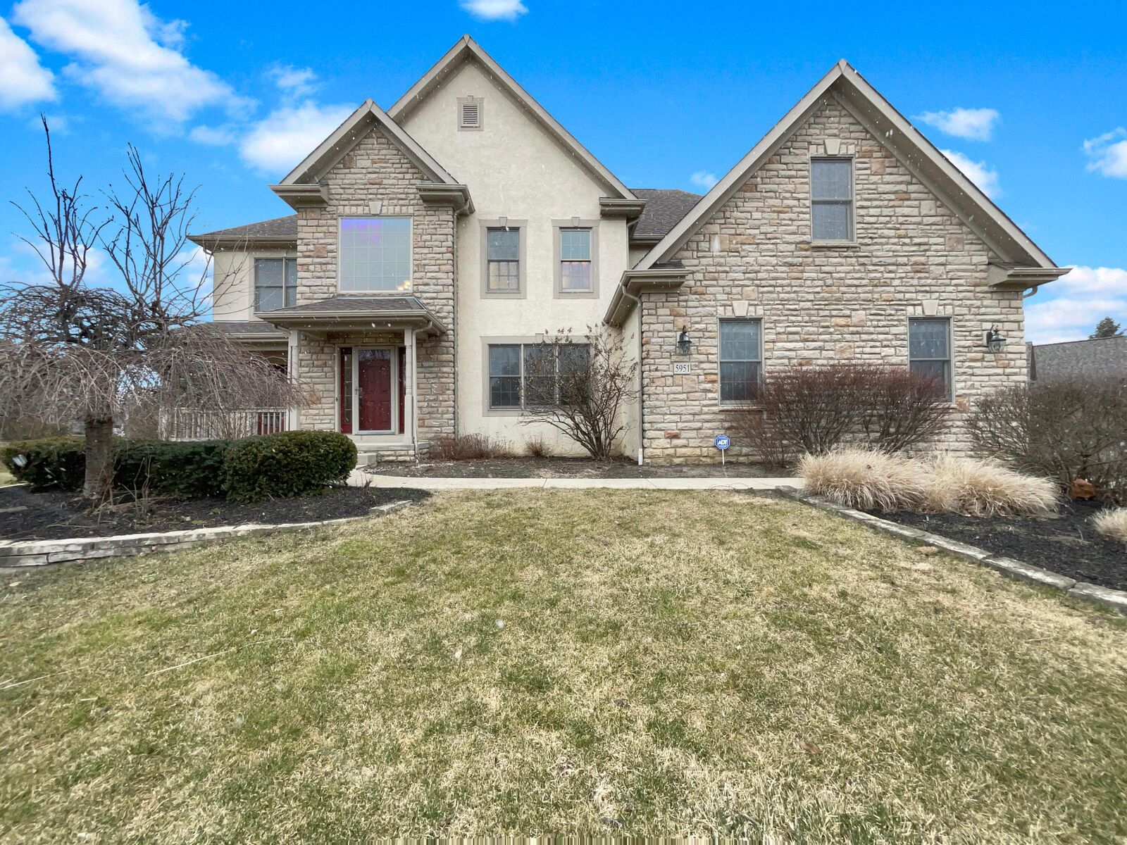 Property Photo:  5951 Rocky Shore Drive  OH 43035 