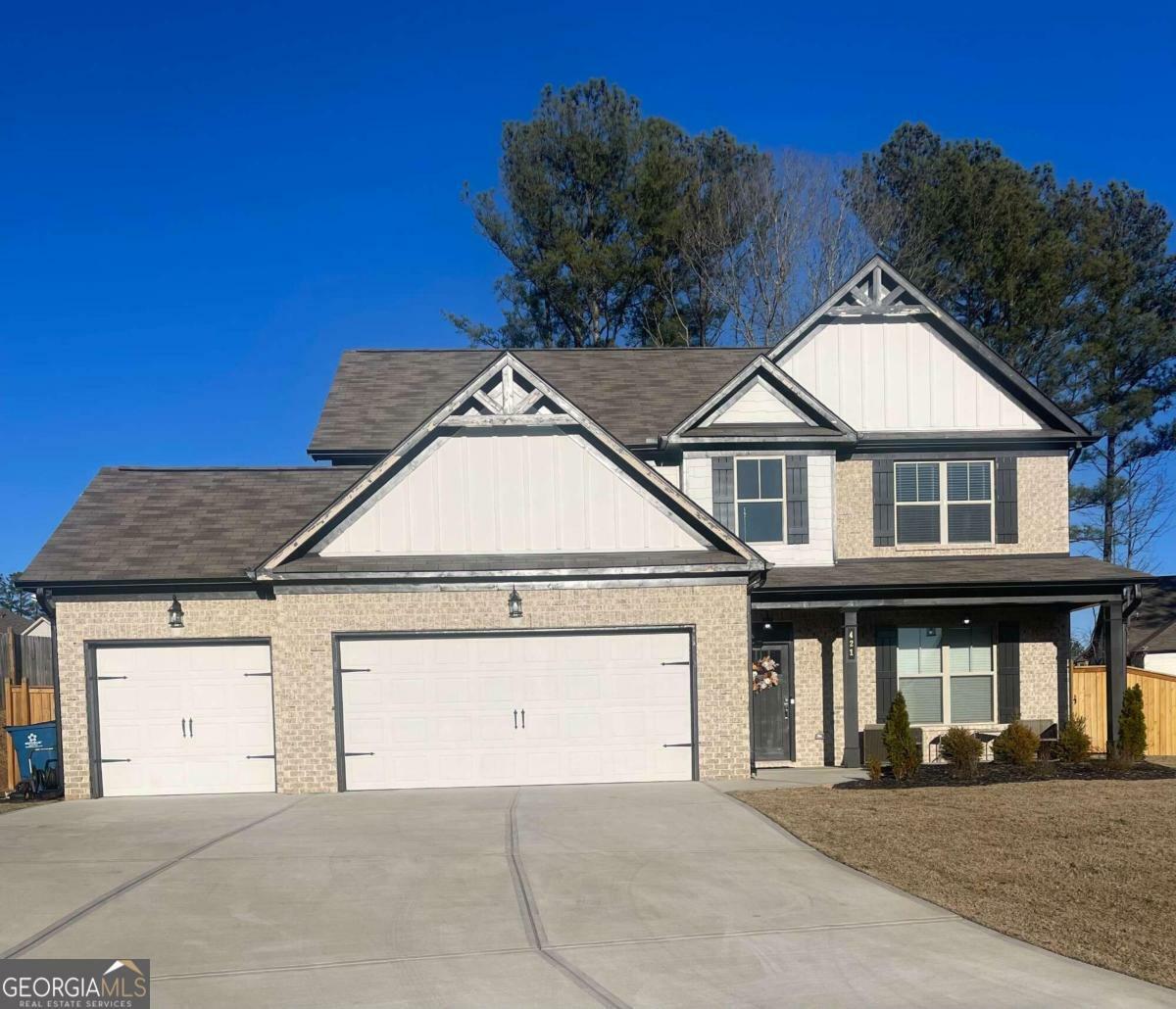 Property Photo:  421 Elkhorn Glen Court  GA 30019 